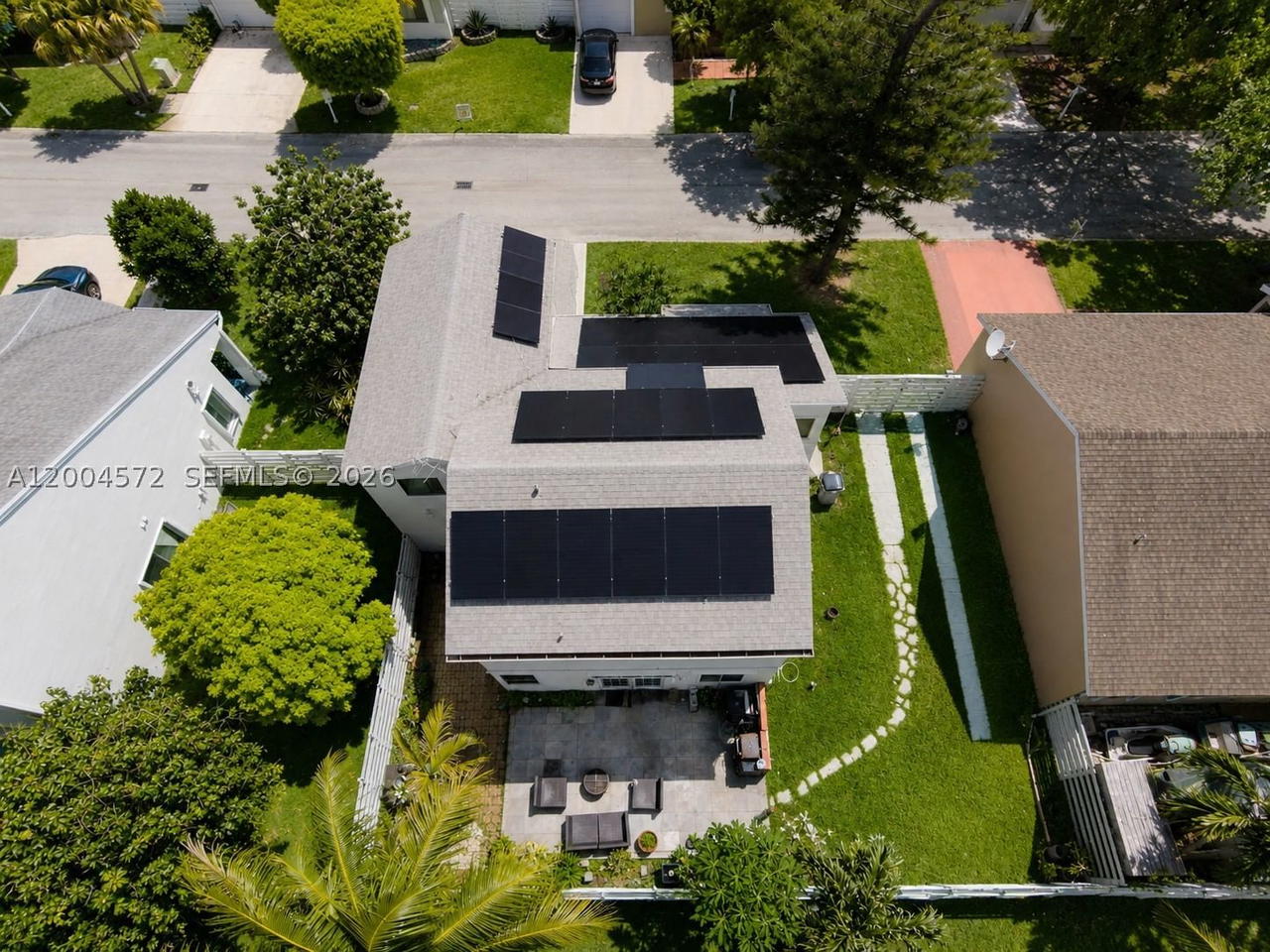 Real estate property located at 14512 139th Ave Cir W, Miami-dade, Stoneybrook At Country Wa, Miami, FL