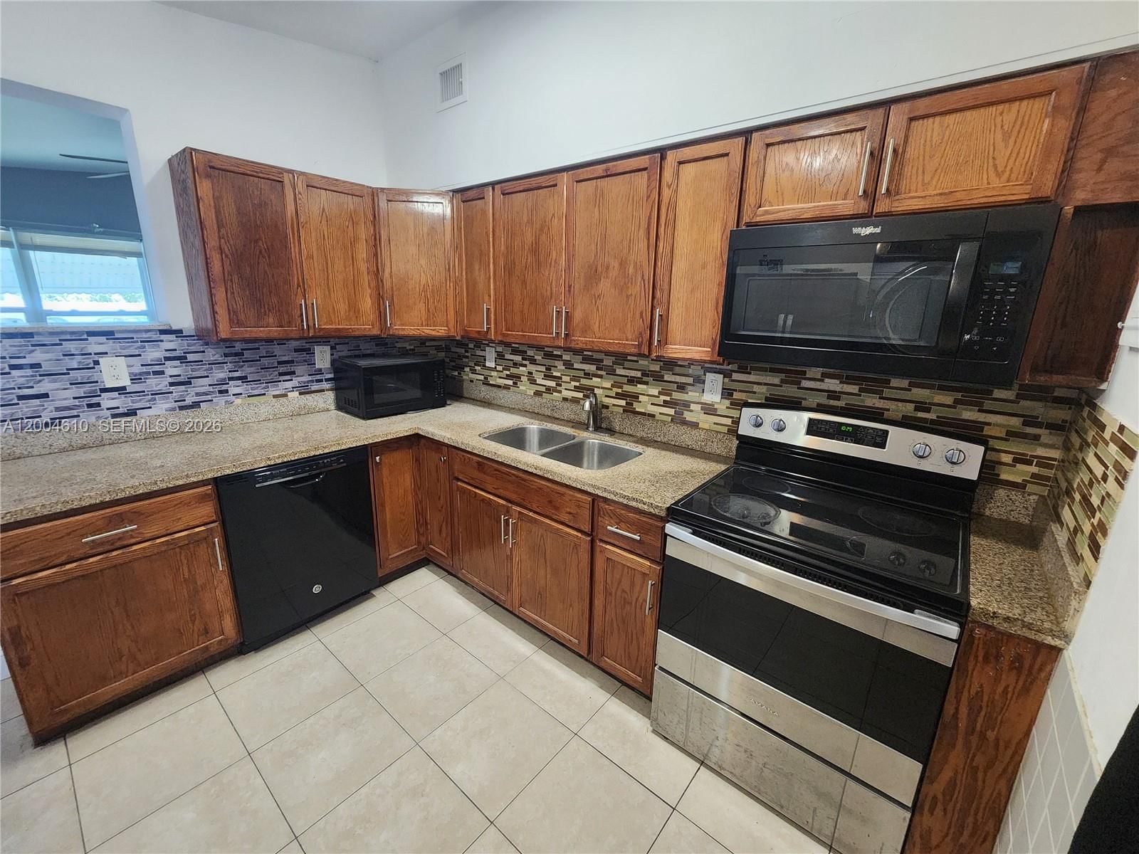 Real estate property located at 4100 36th St, Broward, Lake Forest Sec 2, West Park, FL