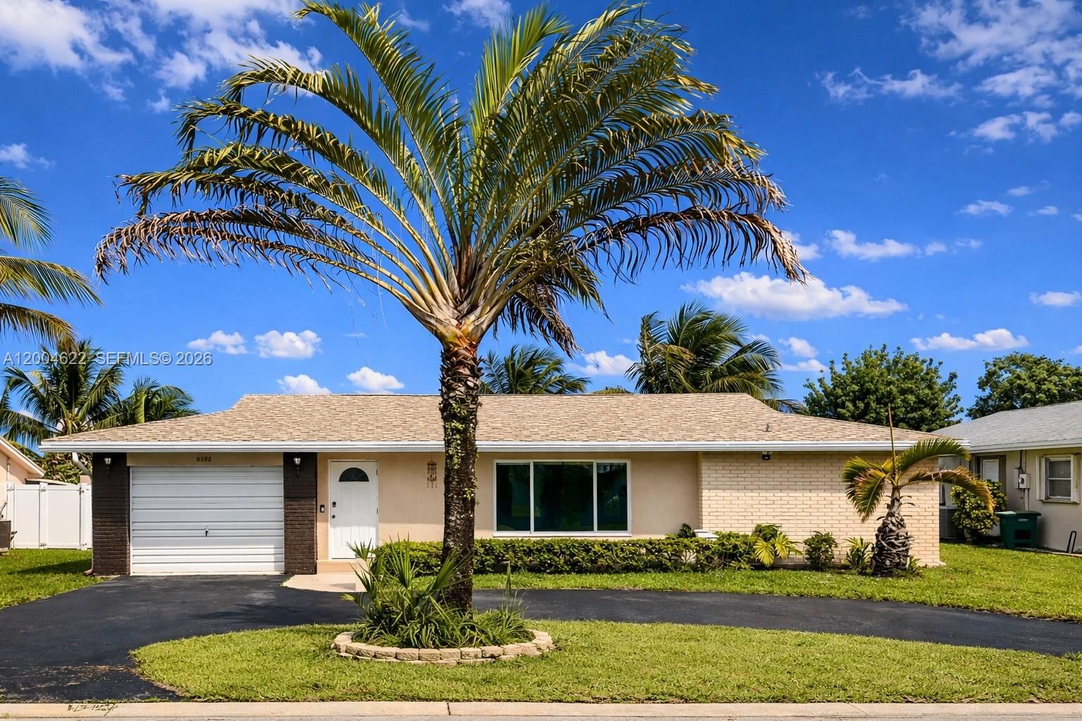 Real estate property located at 8102 96th Ter, Broward, Westwood Community 5, Tamarac, FL