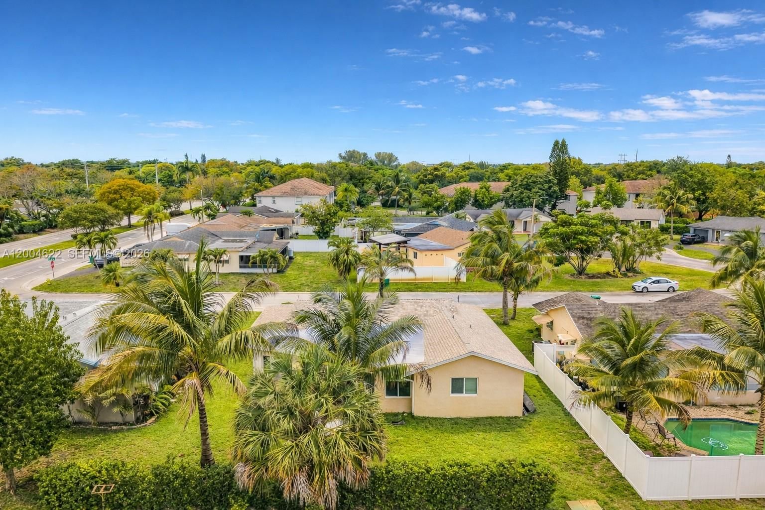 Real estate property located at 8102 96th Ter, Broward, Westwood Community 5, Tamarac, FL