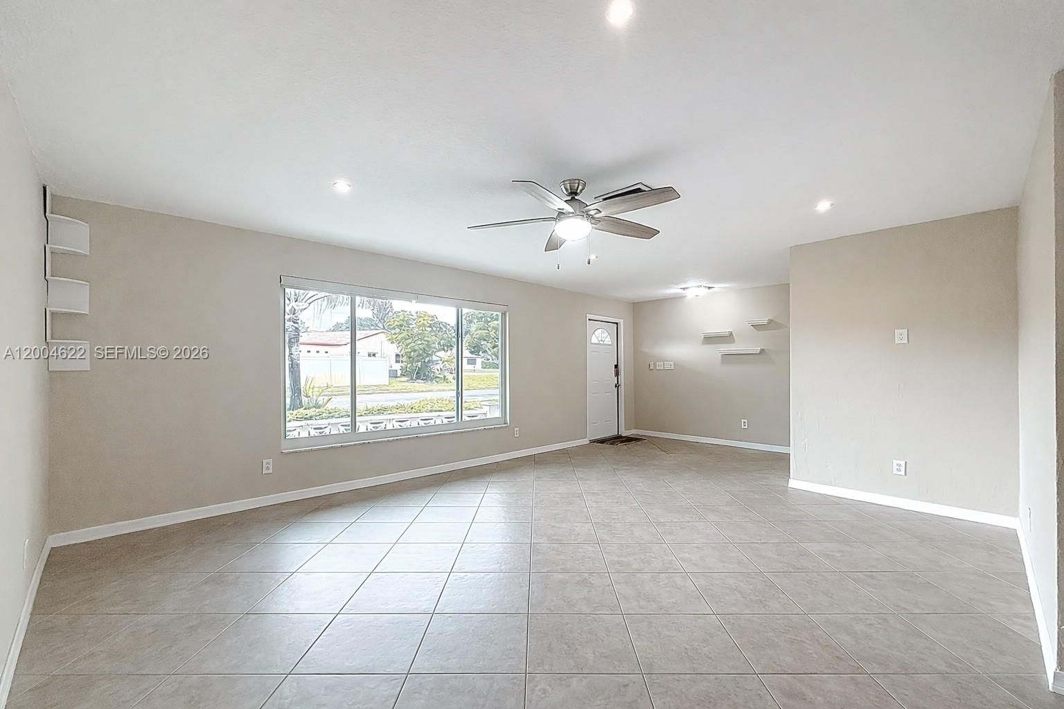 Real estate property located at 8102 96th Ter, Broward, Westwood Community 5, Tamarac, FL