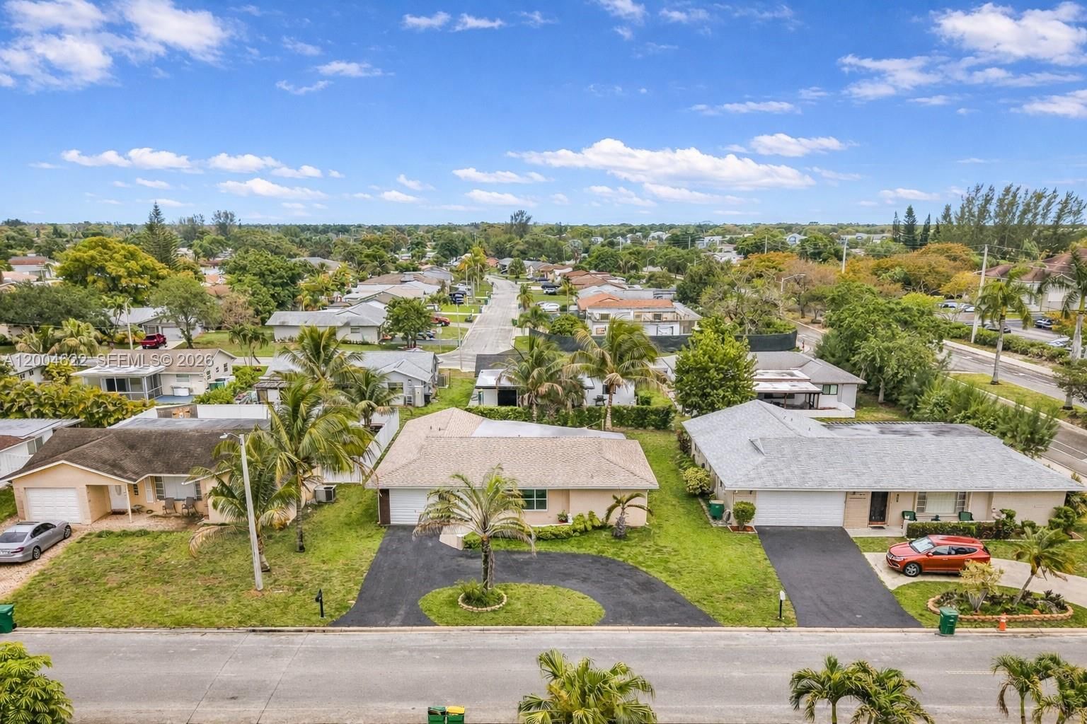 Real estate property located at 8102 96th Ter, Broward, Westwood Community 5, Tamarac, FL