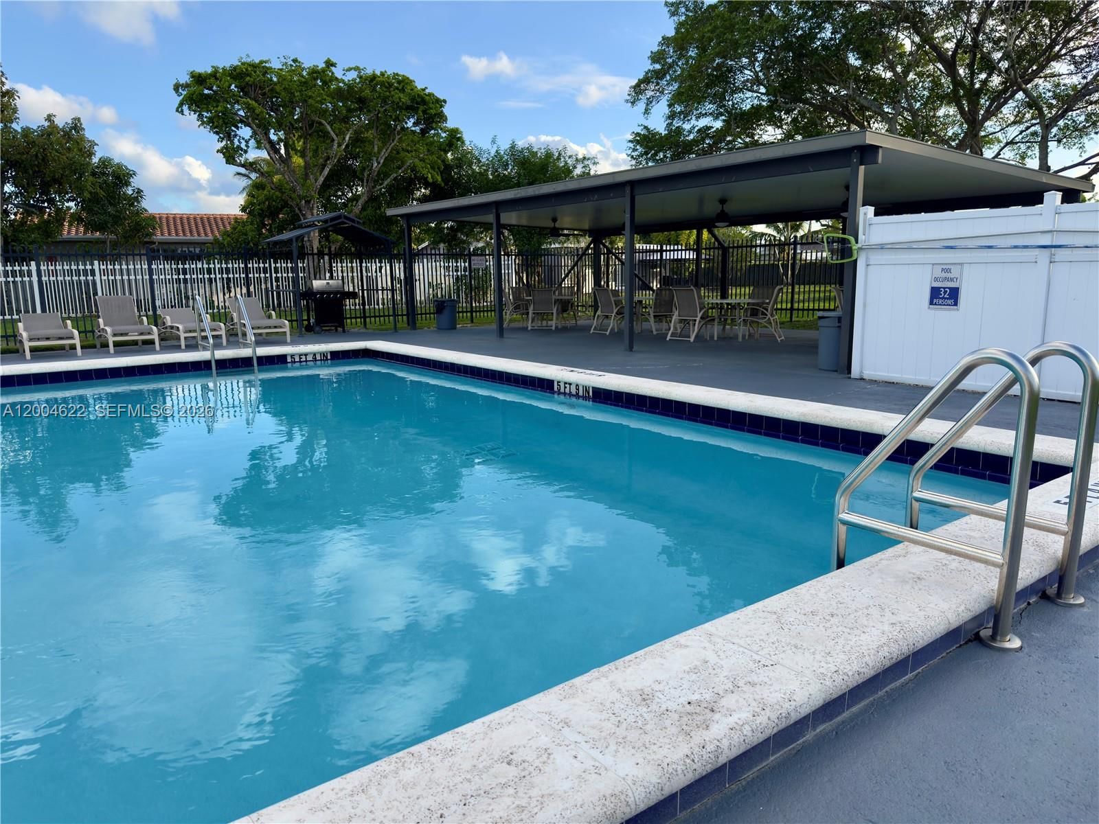 Real estate property located at 8102 96th Ter, Broward, Westwood Community 5, Tamarac, FL