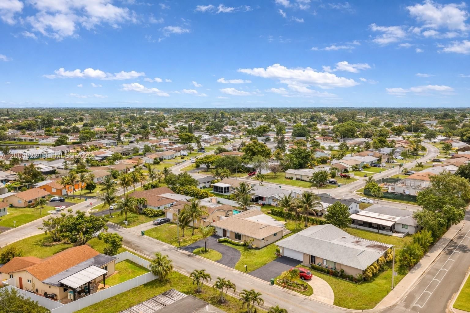 Real estate property located at 8102 96th Ter, Broward, Westwood Community 5, Tamarac, FL