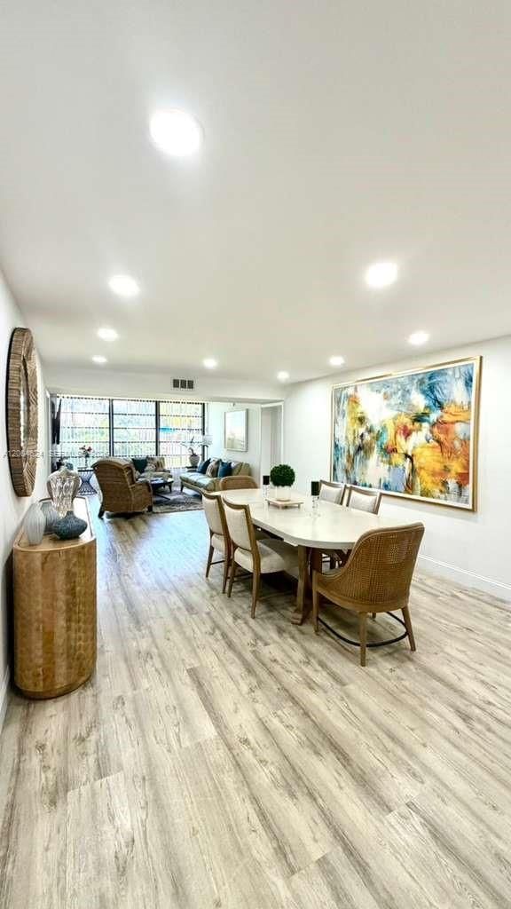 Real estate property located at 1721 Whitehall Dr #101, Broward, Condo 18 Of Whitehall Con, Davie, FL