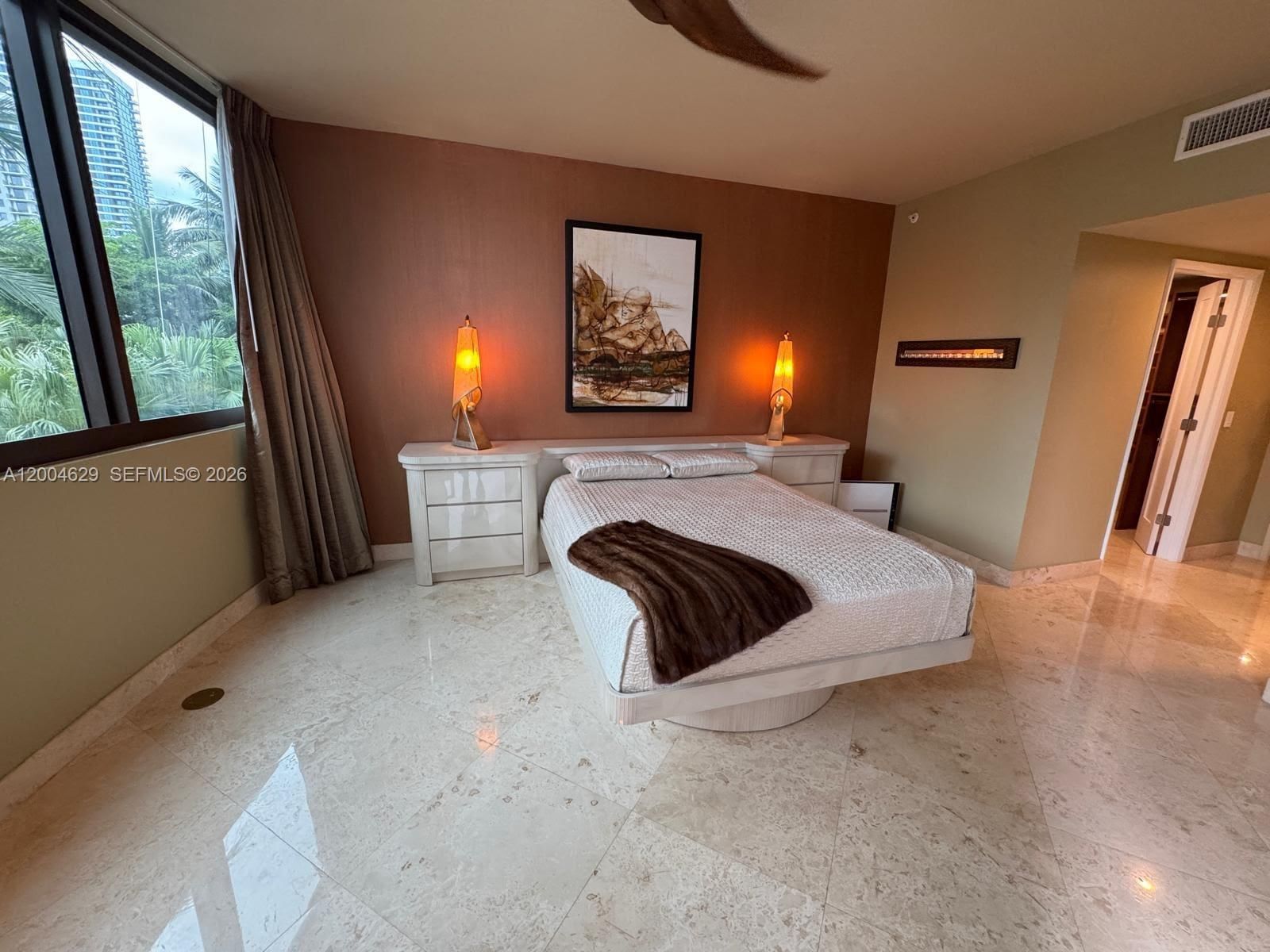 Real estate property located at 333 Las Olas Way #304, Broward, Las Olas River House Cond, Fort Lauderdale, FL