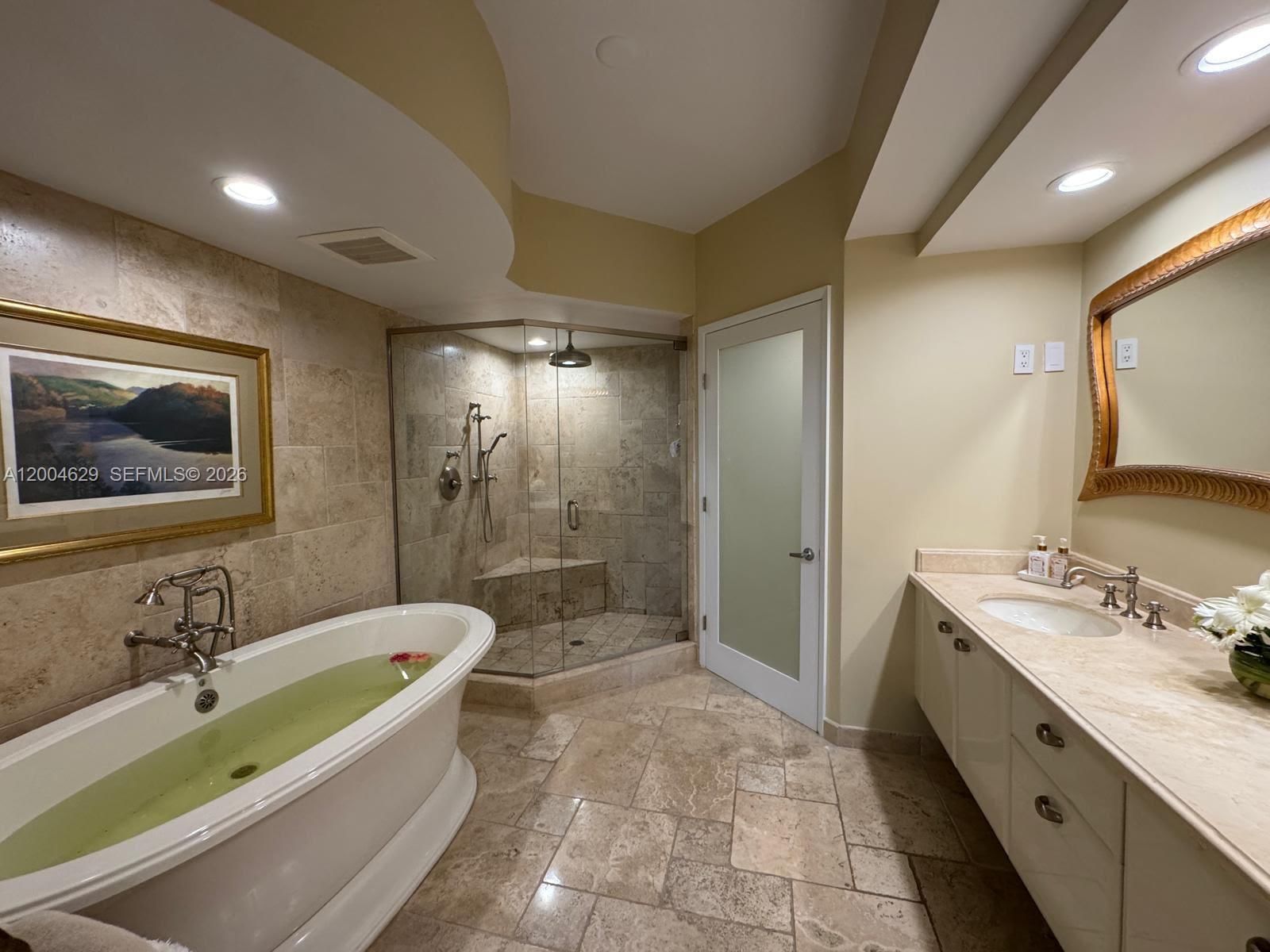 Real estate property located at 333 Las Olas Way #304, Broward, Las Olas River House Cond, Fort Lauderdale, FL