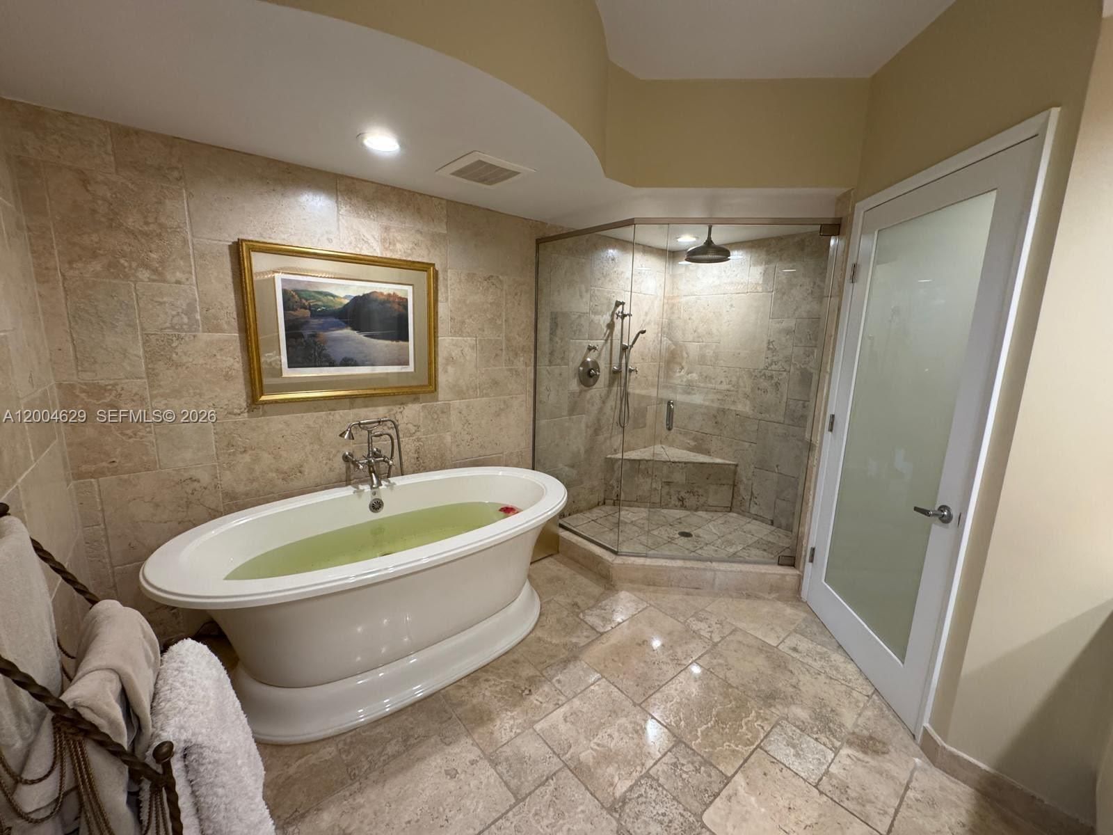 Real estate property located at 333 Las Olas Way #304, Broward, Las Olas River House Cond, Fort Lauderdale, FL