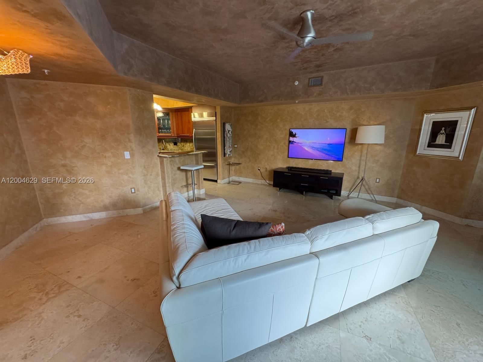 Real estate property located at 333 Las Olas Way #304, Broward, Las Olas River House Cond, Fort Lauderdale, FL