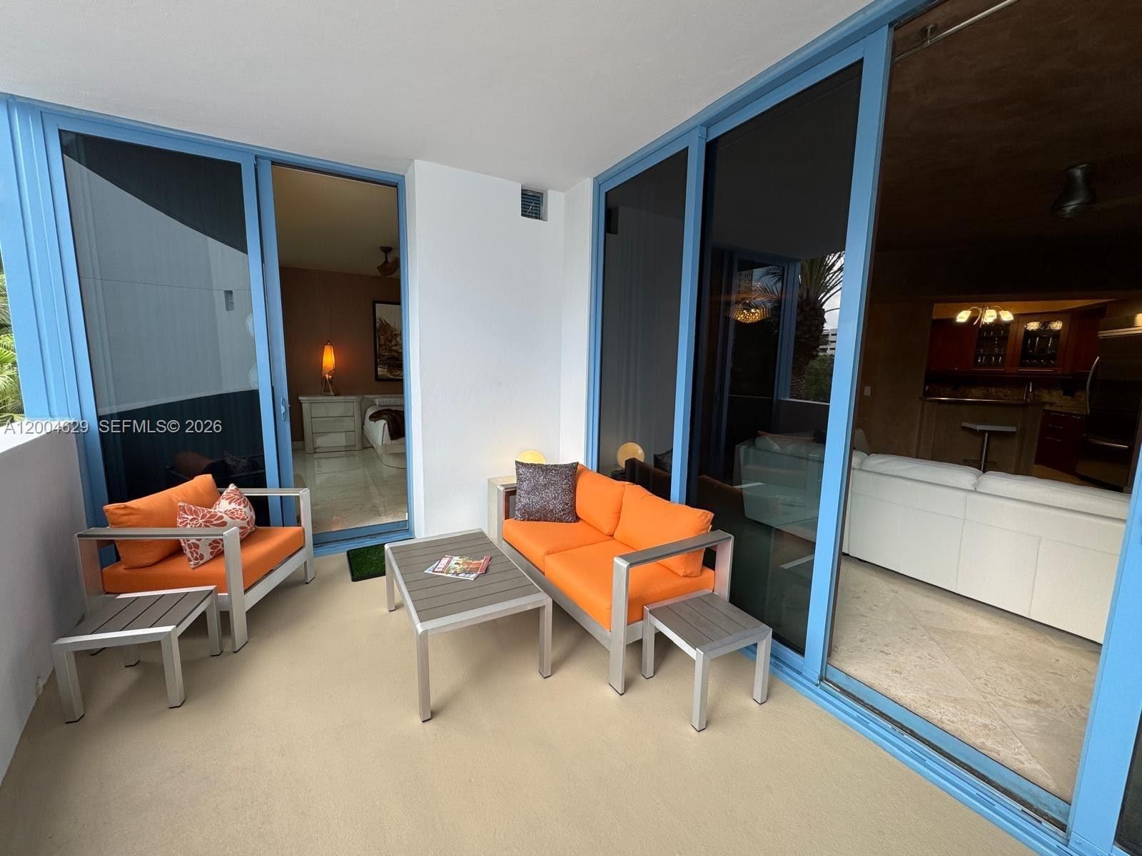 Real estate property located at 333 Las Olas Way #304, Broward, Las Olas River House Cond, Fort Lauderdale, FL