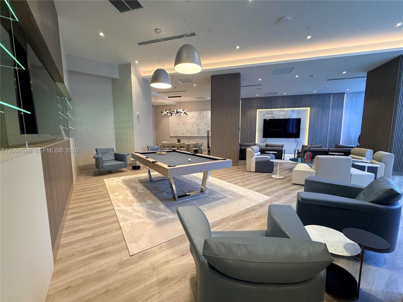 Real estate property located at 333 Las Olas Way #304, Broward, Las Olas River House Cond, Fort Lauderdale, FL