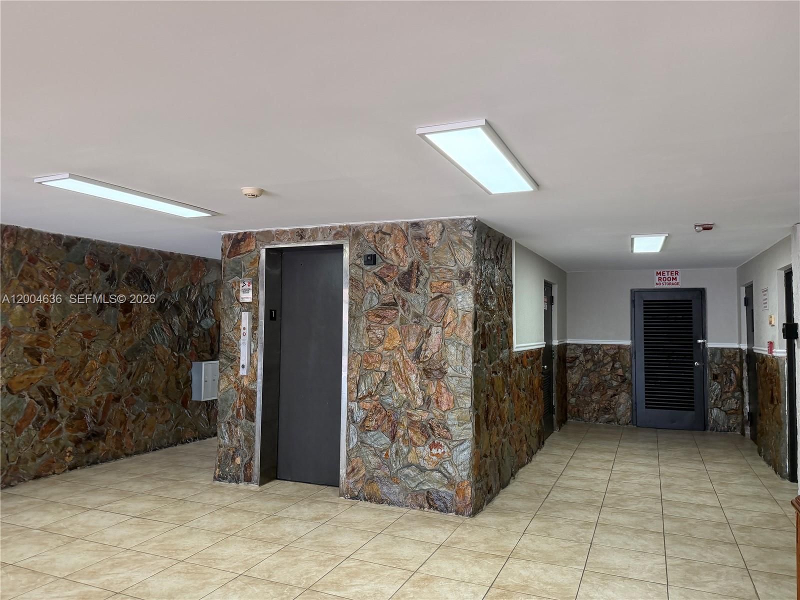 Real estate property located at 6950 6th Ave #412, Miami-dade, Lancaster Condo, Hialeah, FL