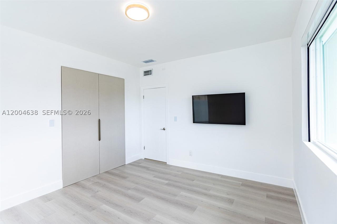 Real estate property located at 1690 Daytonia Rd, Miami-dade, Biscayne Point, Miami Beach, FL