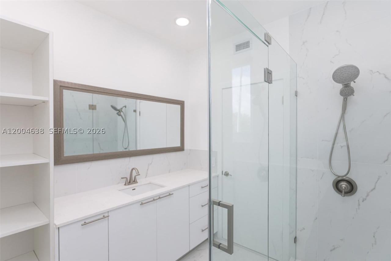 Real estate property located at 1690 Daytonia Rd, Miami-dade, Biscayne Point, Miami Beach, FL