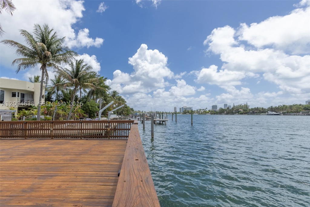 Real estate property located at 1690 Daytonia Rd, Miami-dade, Biscayne Point, Miami Beach, FL