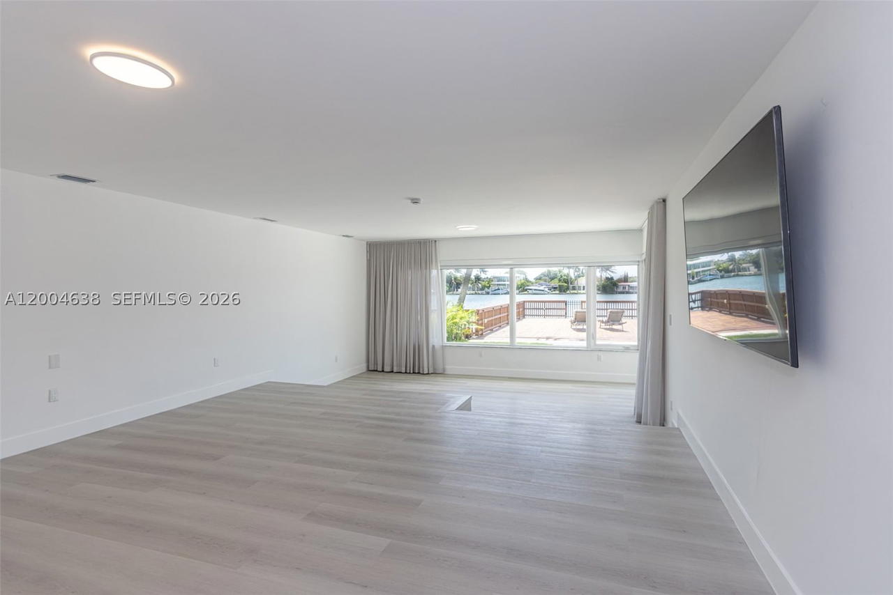 Real estate property located at 1690 Daytonia Rd, Miami-dade, Biscayne Point, Miami Beach, FL