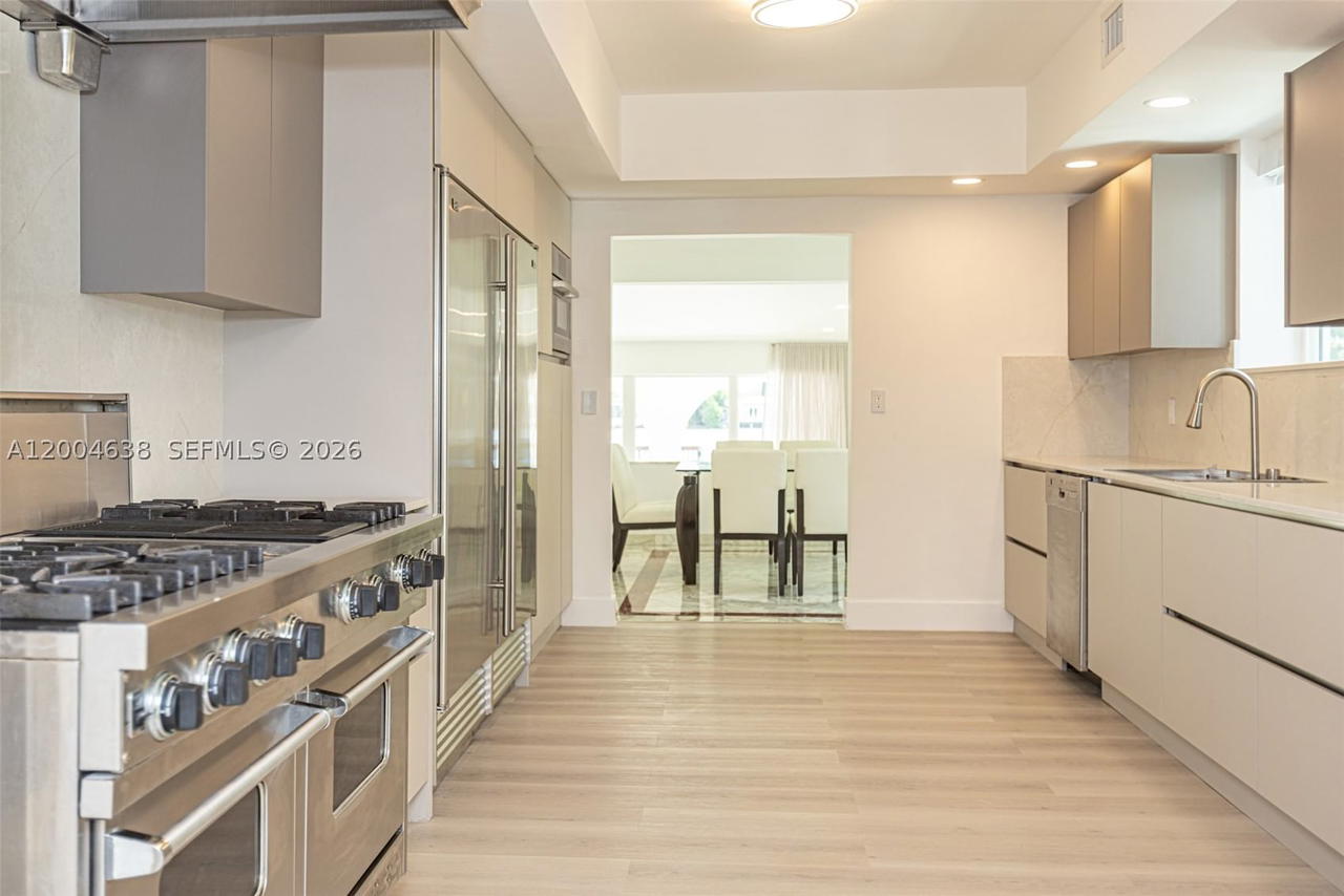 Real estate property located at 1690 Daytonia Rd, Miami-dade, Biscayne Point, Miami Beach, FL