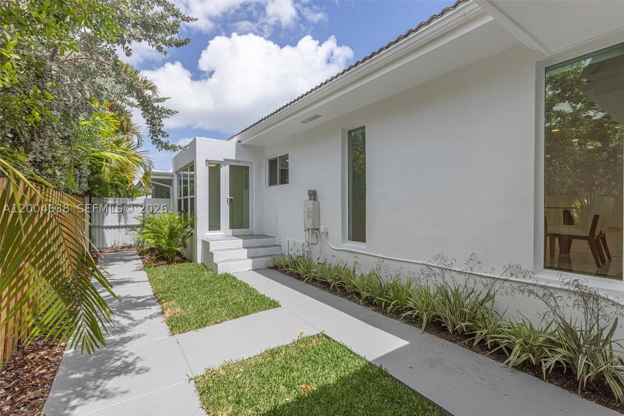 Real estate property located at 1690 Daytonia Rd, Miami-dade, Biscayne Point, Miami Beach, FL