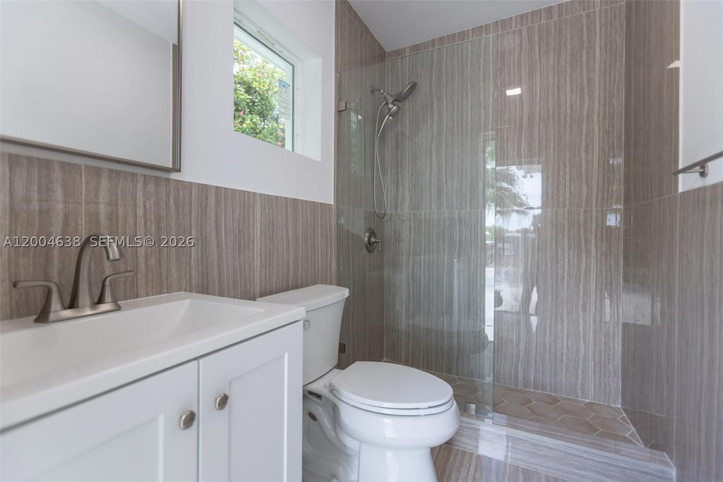 Real estate property located at 1690 Daytonia Rd, Miami-dade, Biscayne Point, Miami Beach, FL