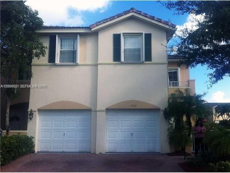 Real estate property located at 5507 113th Ave, Miami-dade, Doral Southeast Patio-hom, Doral, FL