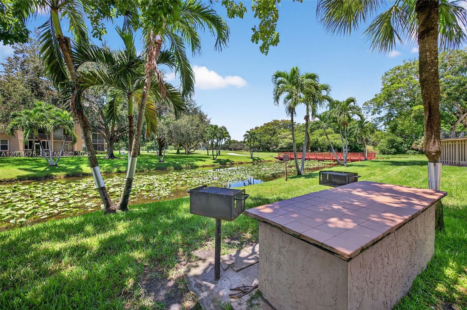 Real estate property located at 9470 Tangerine Pl #105, Broward, Tangerine Condominium Sev, Davie, FL