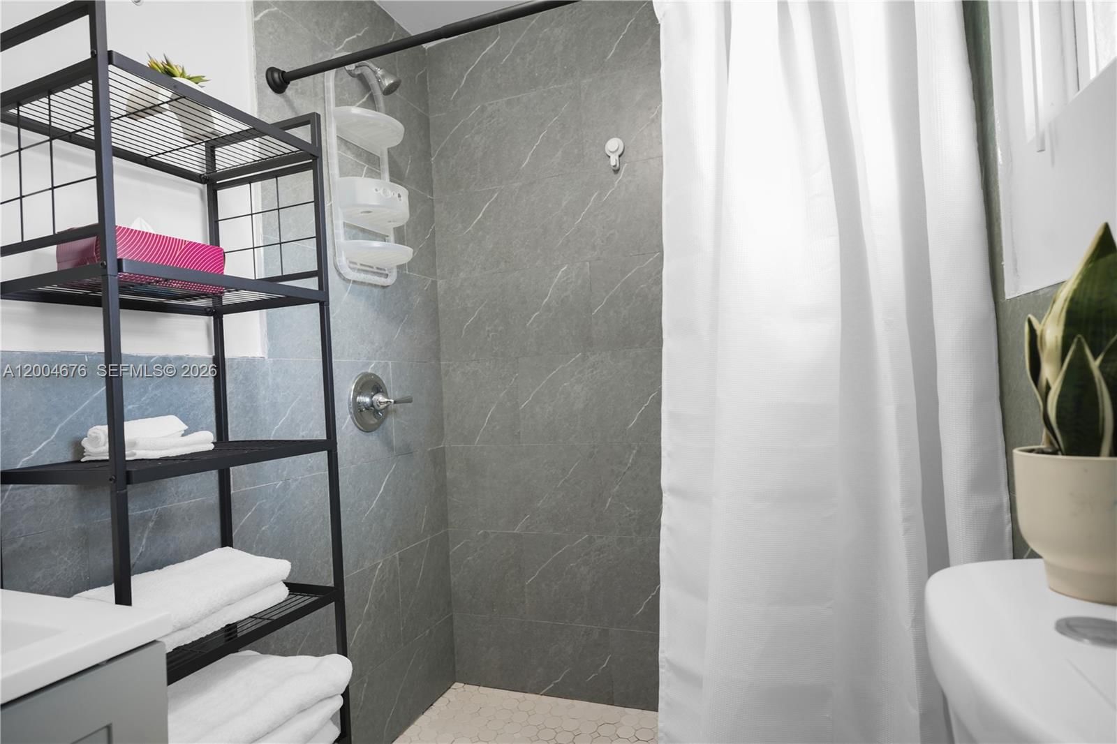 Real estate property located at 2211 82nd St, Miami-dade, Avocado Pk, Miami, FL