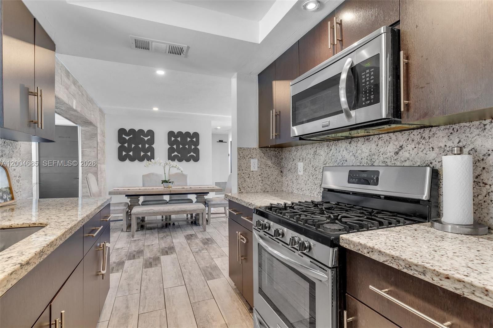 Real estate property located at 13741 72nd Ter, Miami-dade, Kendale Lakes Sec 4, Miami, FL