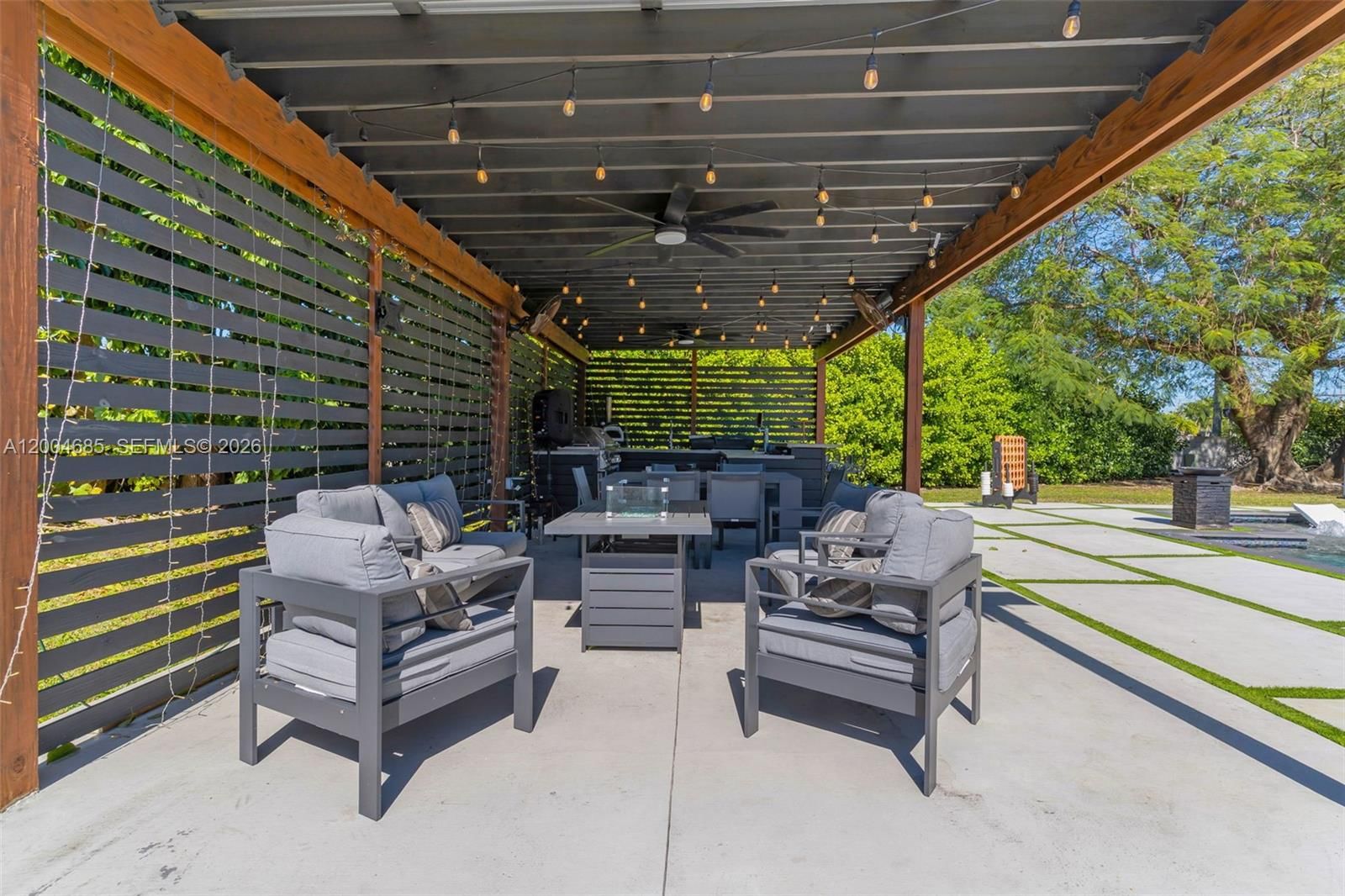 Real estate property located at 13741 72nd Ter, Miami-dade, Kendale Lakes Sec 4, Miami, FL