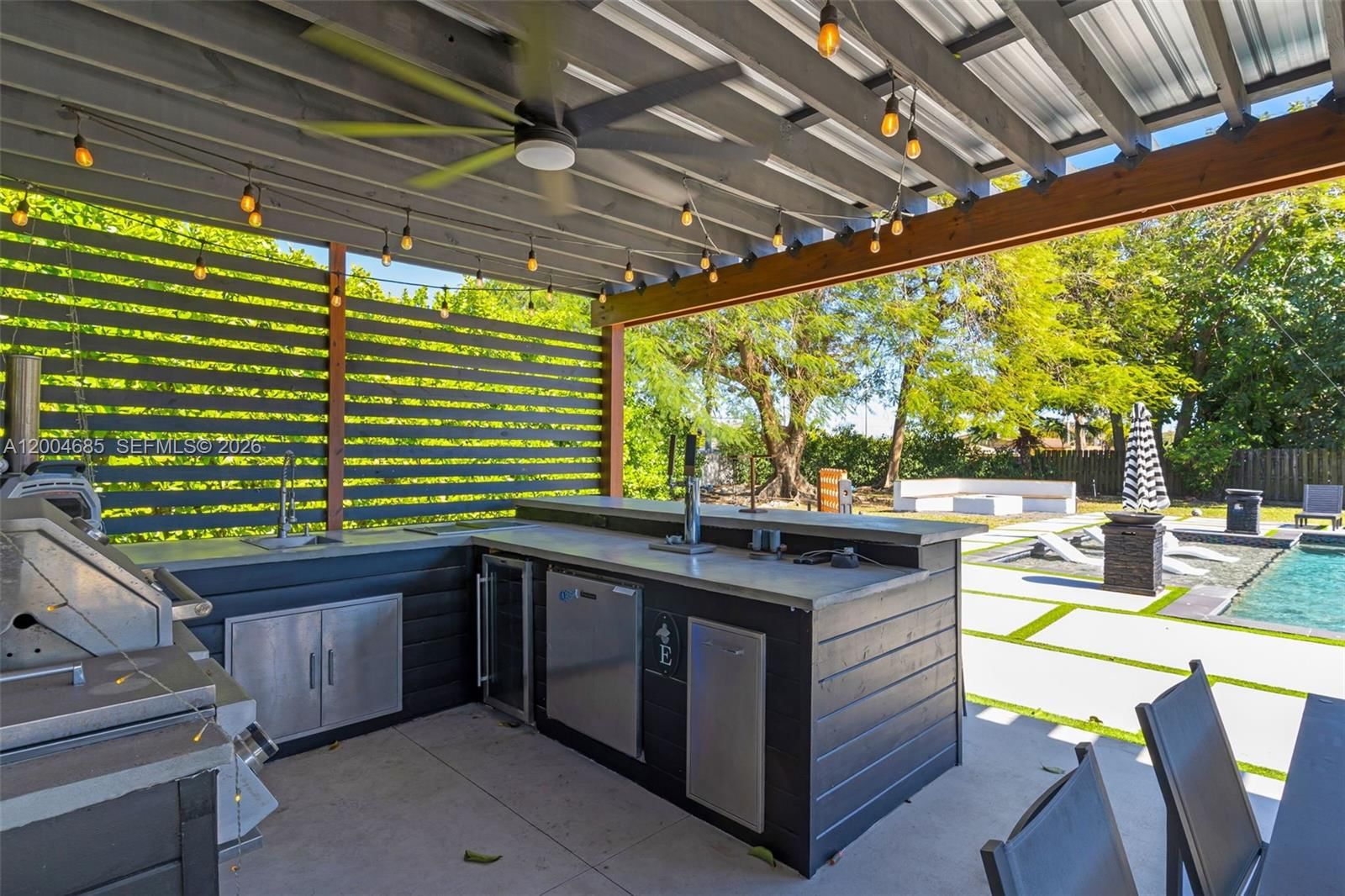 Real estate property located at 13741 72nd Ter, Miami-dade, Kendale Lakes Sec 4, Miami, FL