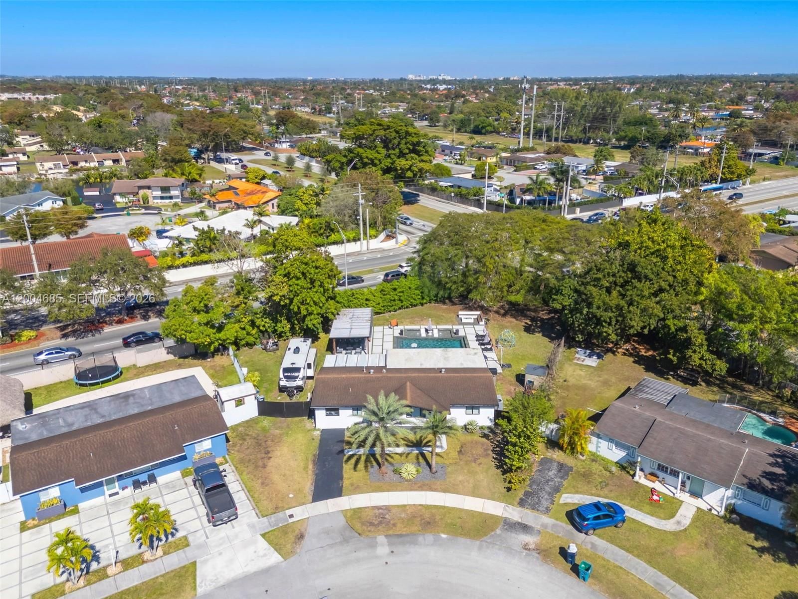 Real estate property located at 13741 72nd Ter, Miami-dade, Kendale Lakes Sec 4, Miami, FL