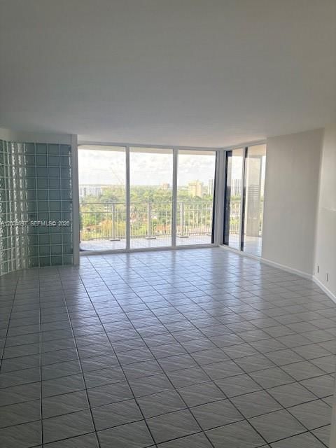 Real estate property located at 4000 Towerside Ter #1403, Miami-dade, The Towers Of Quayside Co, Miami, FL