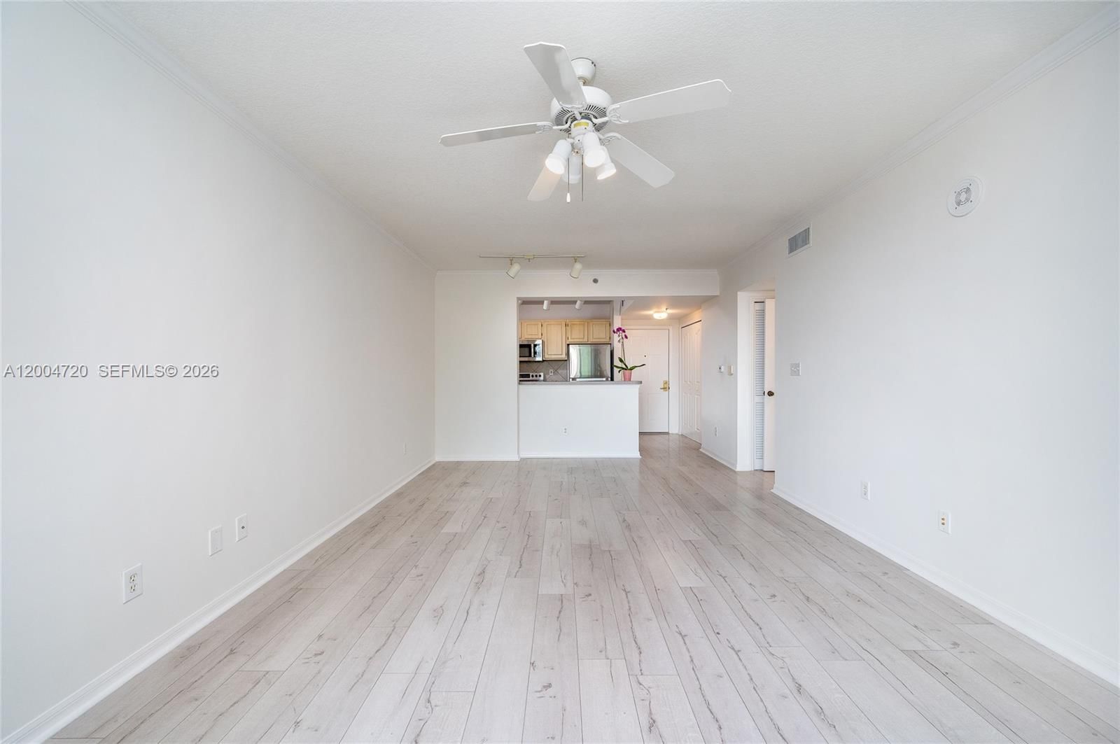 Real estate property located at 2665 37th Ave #201, Miami-dade, Da Vinci On Douglas Condo, Miami, FL