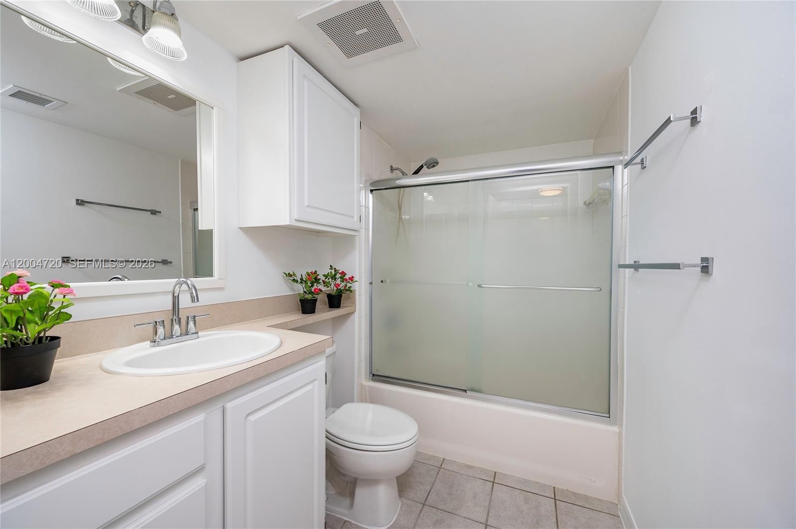 Real estate property located at 2665 37th Ave #201, Miami-dade, Da Vinci On Douglas Condo, Miami, FL