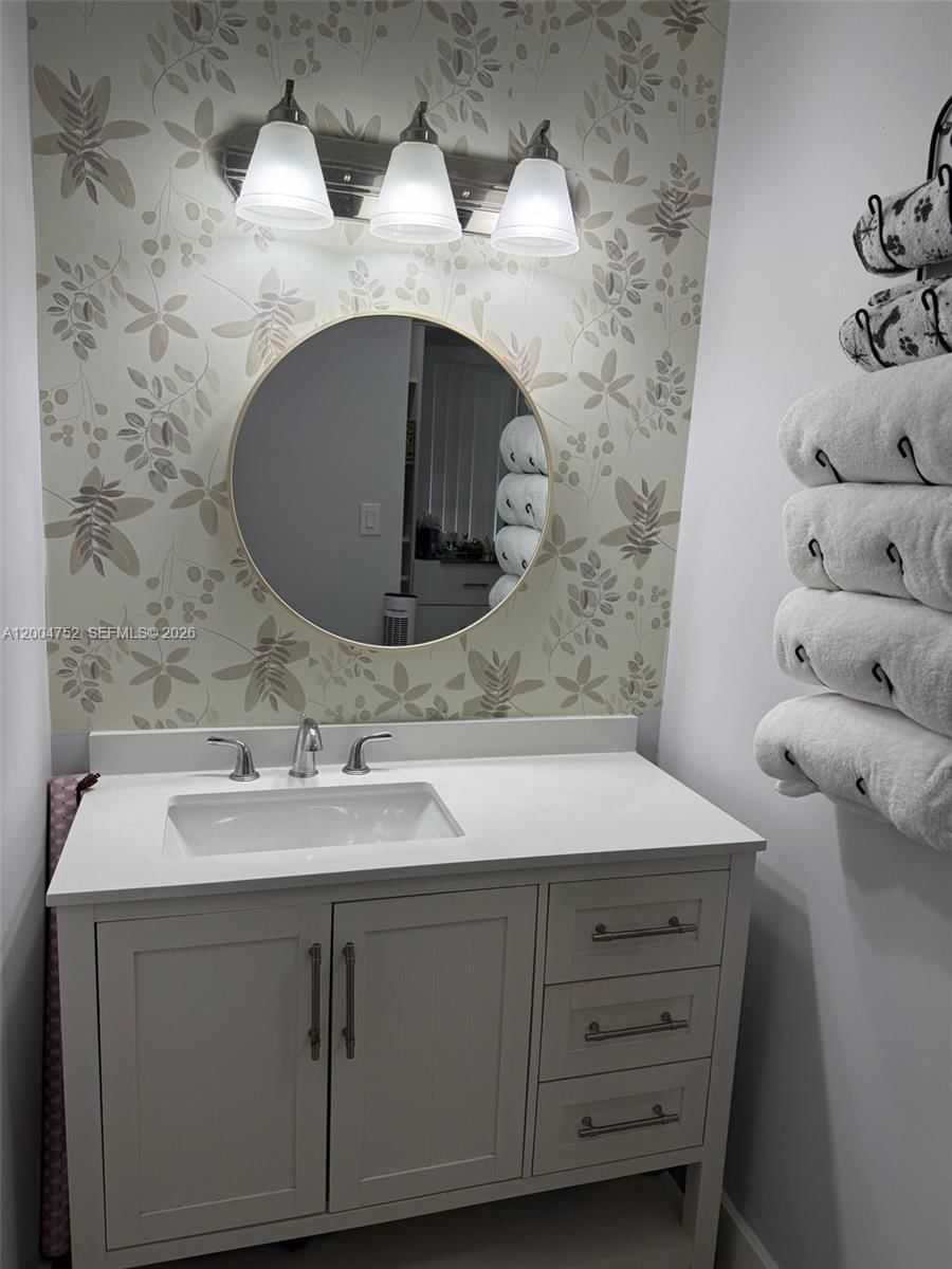 Real estate property located at 5127 123rd Ave, Broward, Flamingo Gardens Phase Fo, Cooper City, FL