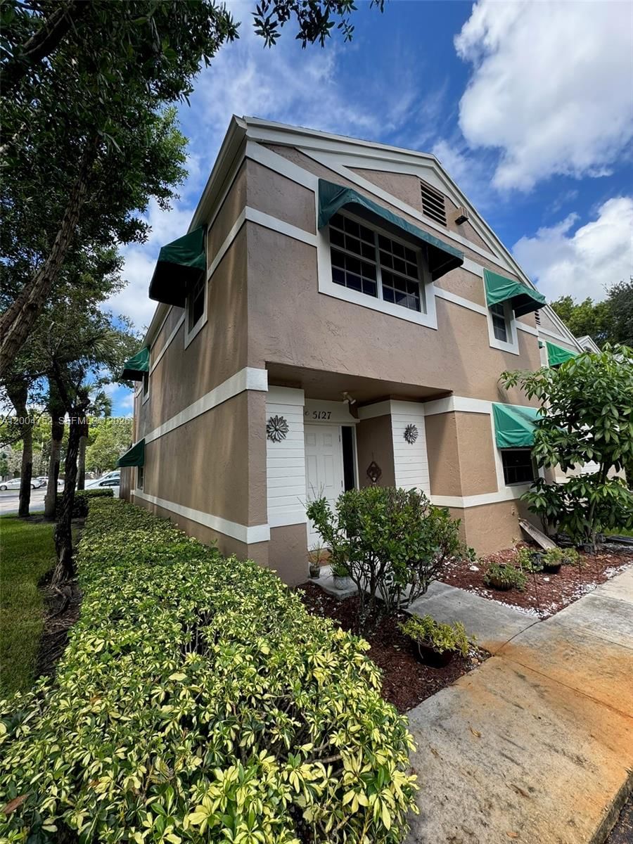 Real estate property located at 5127 123rd Ave, Broward, Flamingo Gardens Phase Fo, Cooper City, FL