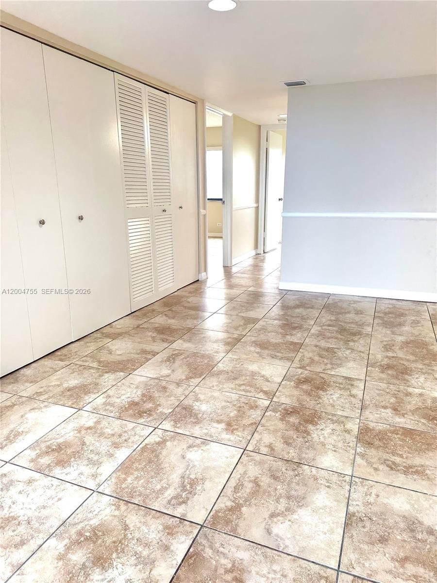Real estate property located at 6601 116th Ct #403, Miami-dade, Sec 44 Atriums At Snapper, Miami, FL