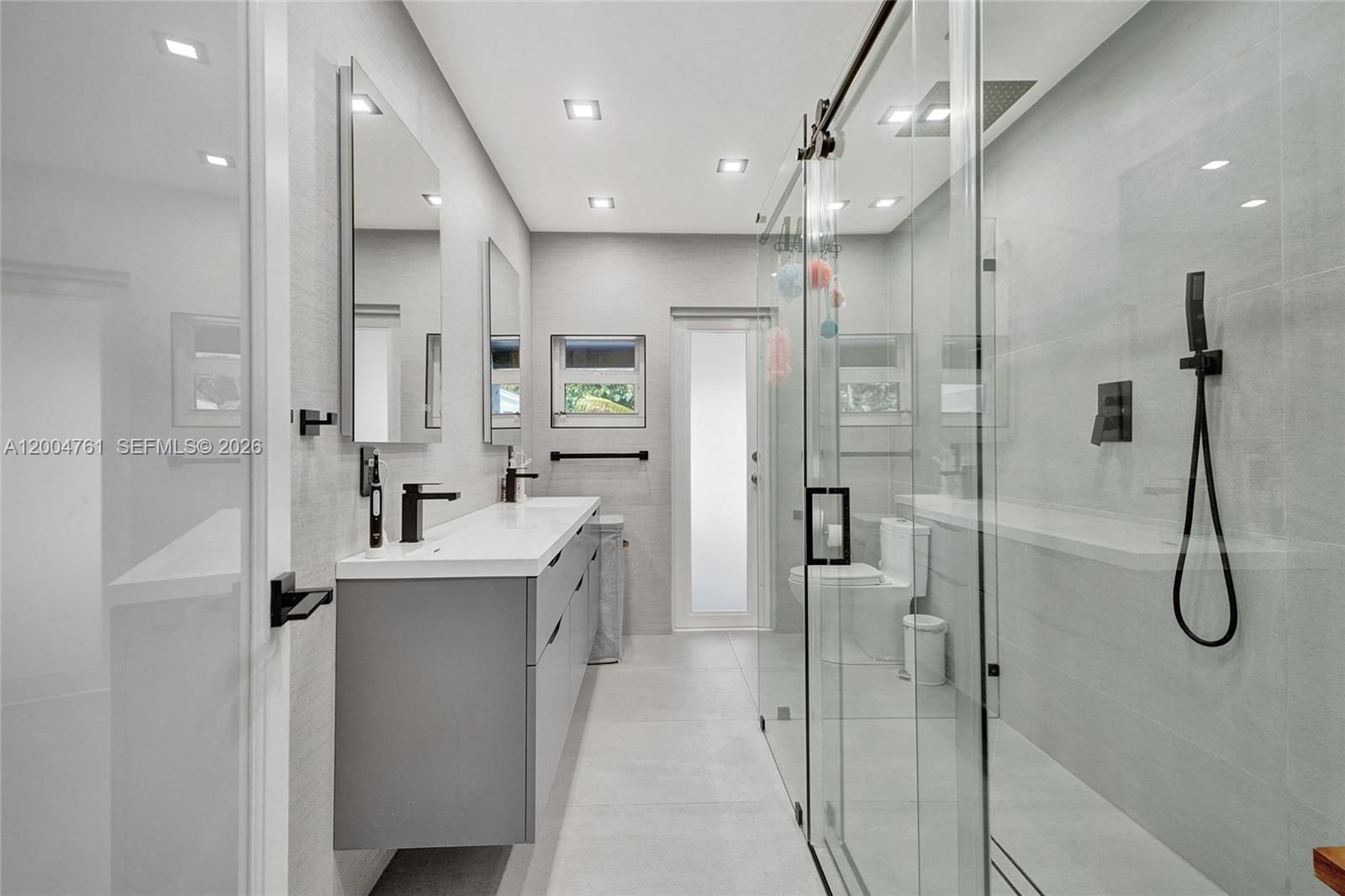 Real estate property located at 2126 187th St, Miami-dade, Greynolds Park West, North Miami Beach, FL