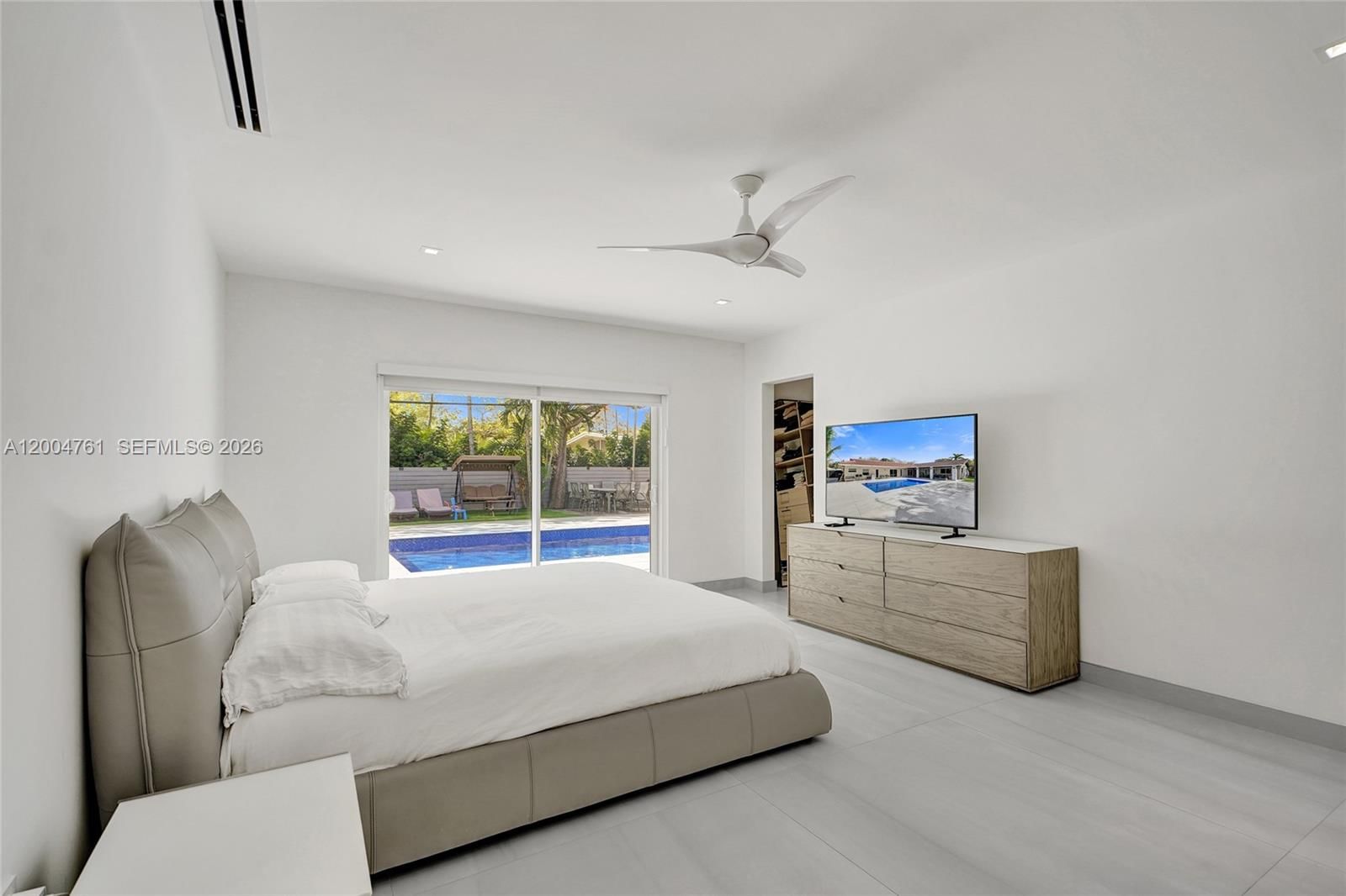 Real estate property located at 2126 187th St, Miami-dade, Greynolds Park West, North Miami Beach, FL