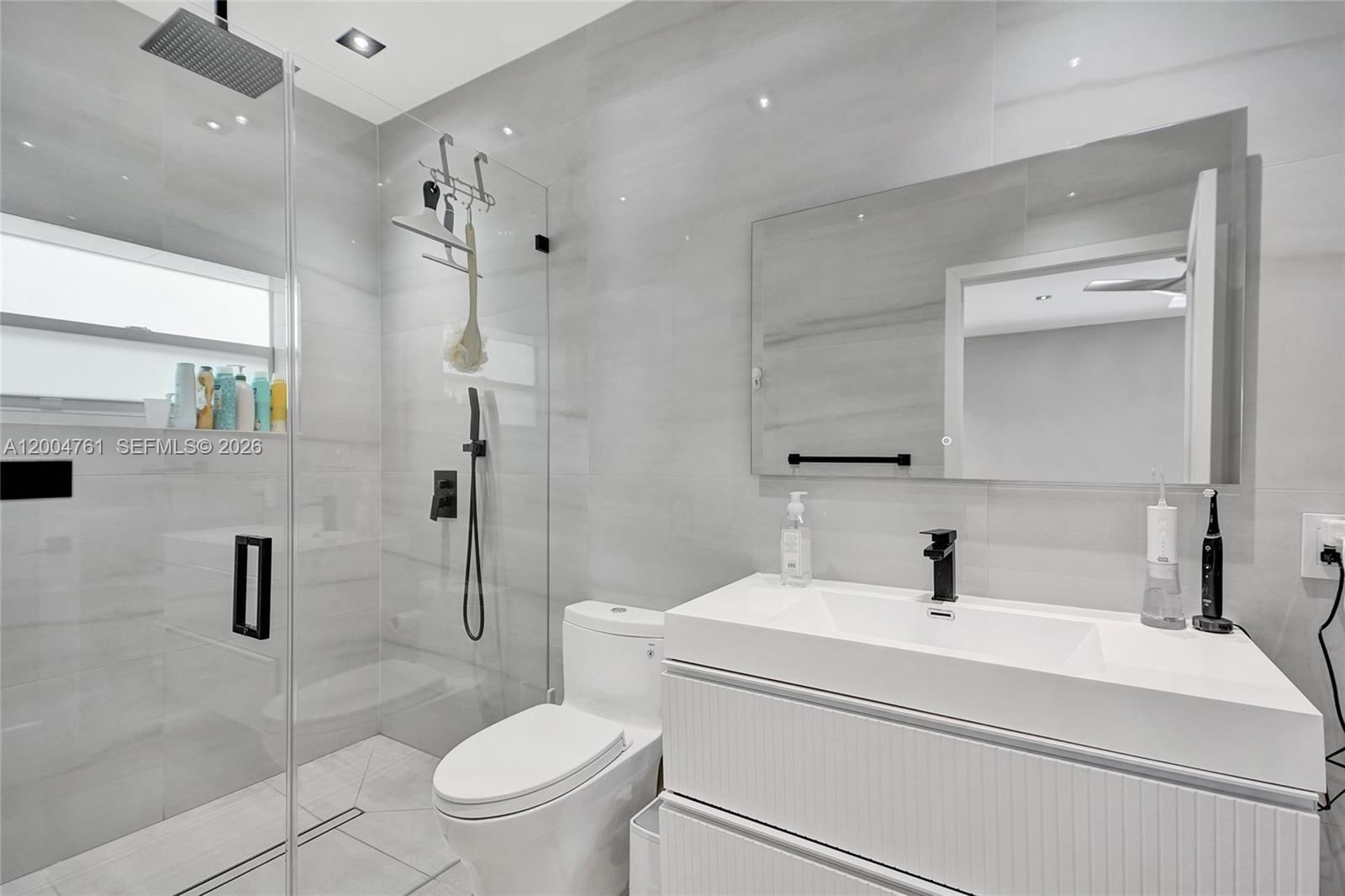 Real estate property located at 2126 187th St, Miami-dade, Greynolds Park West, North Miami Beach, FL