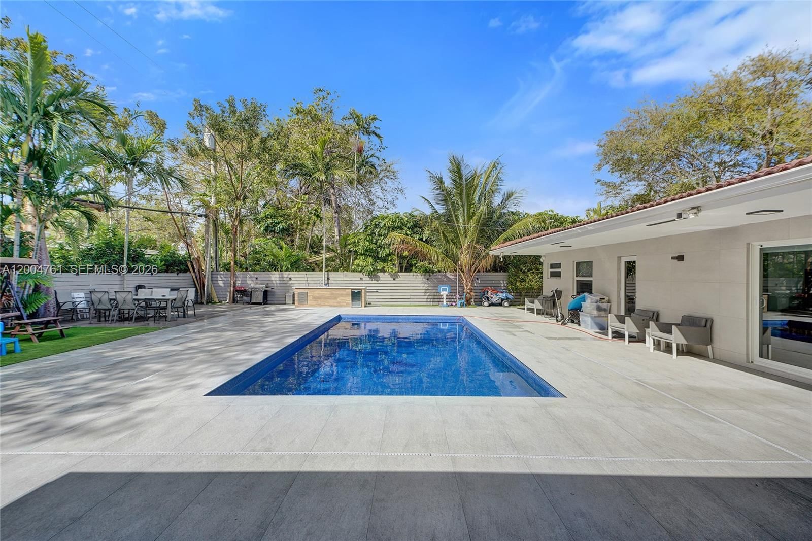 Real estate property located at 2126 187th St, Miami-dade, Greynolds Park West, North Miami Beach, FL