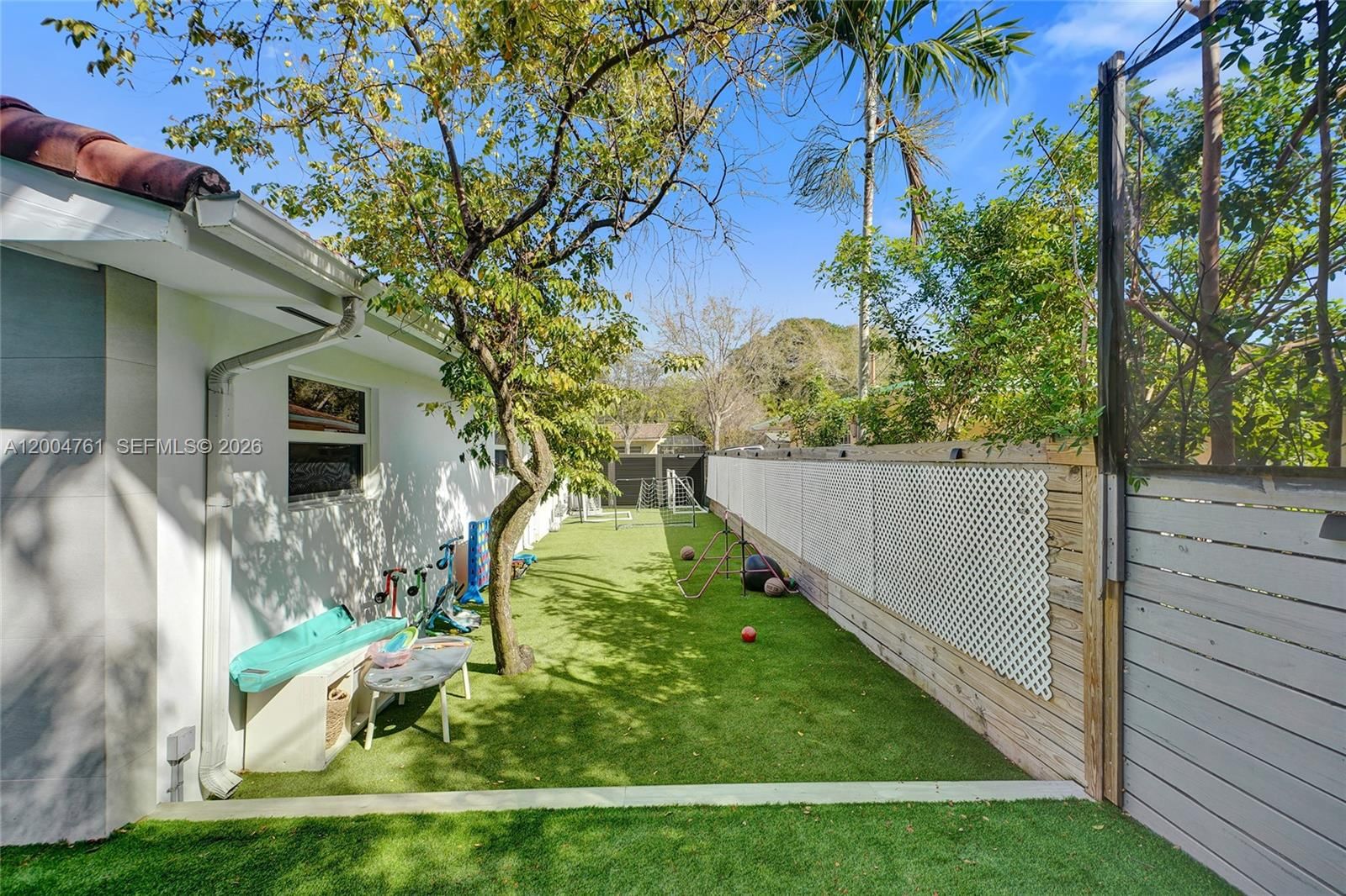 Real estate property located at 2126 187th St, Miami-dade, Greynolds Park West, North Miami Beach, FL