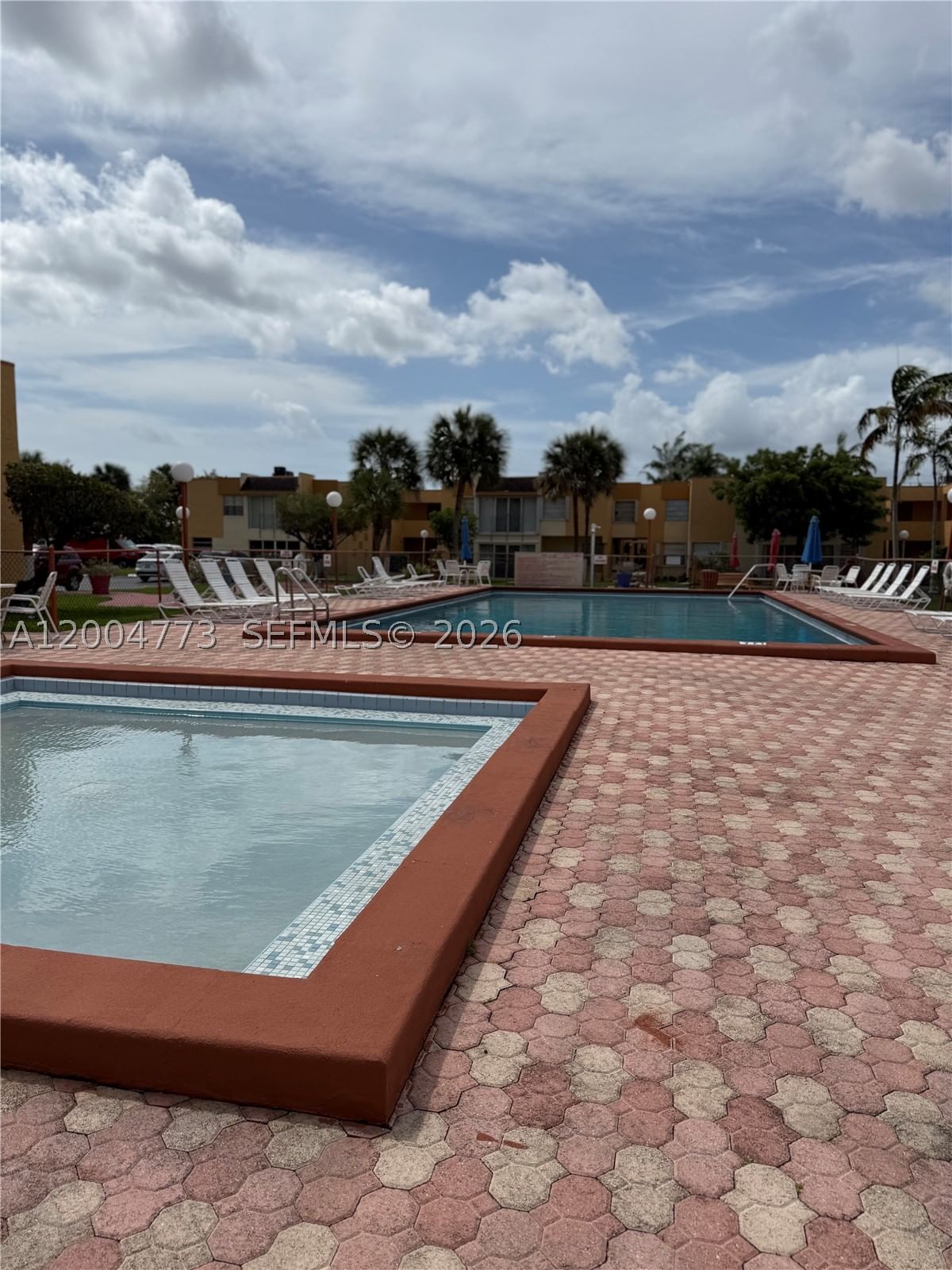 Real estate property located at 9320 Flagler St #201D, Miami-dade, South Winds Condo, Miami, FL