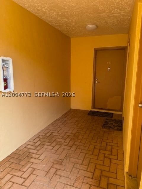 Real estate property located at 9320 Flagler St #201D, Miami-dade, South Winds Condo, Miami, FL