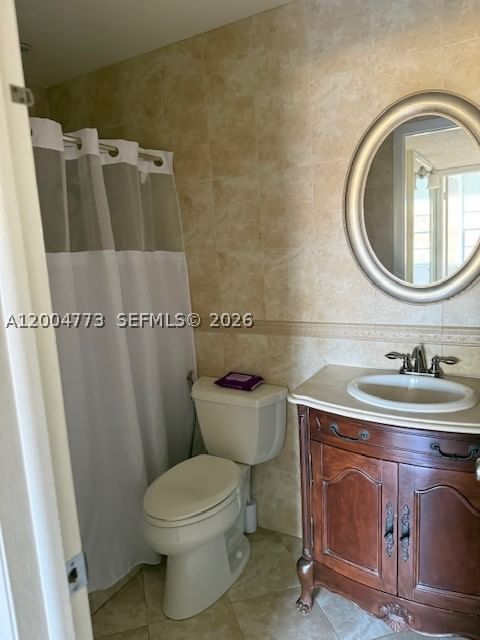 Real estate property located at 9320 Flagler St #201D, Miami-dade, South Winds Condo, Miami, FL