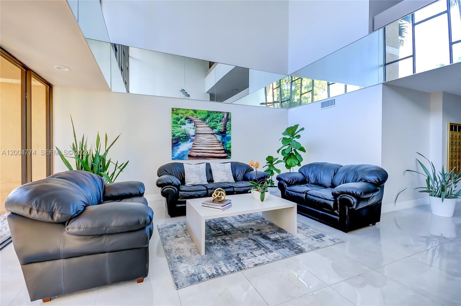 Real estate property located at 16175 Golf Club Rd #113, Broward, Bldg 5 Of Country Club Ap, Weston, FL