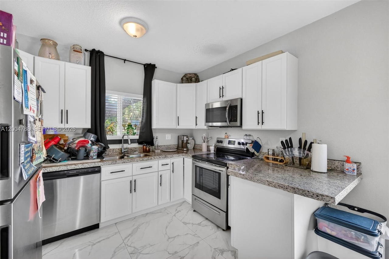 Real estate property located at 375 28th Ave, Broward, Broward Park, Fort Lauderdale, FL