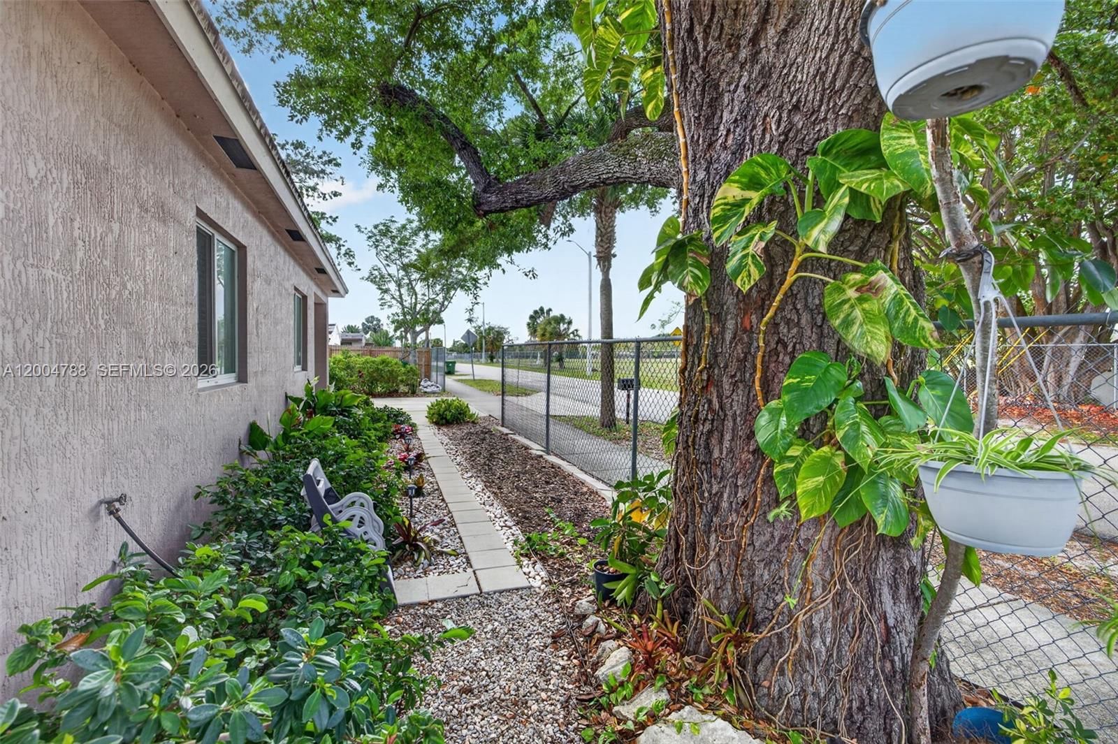 Real estate property located at 375 28th Ave, Broward, Broward Park, Fort Lauderdale, FL