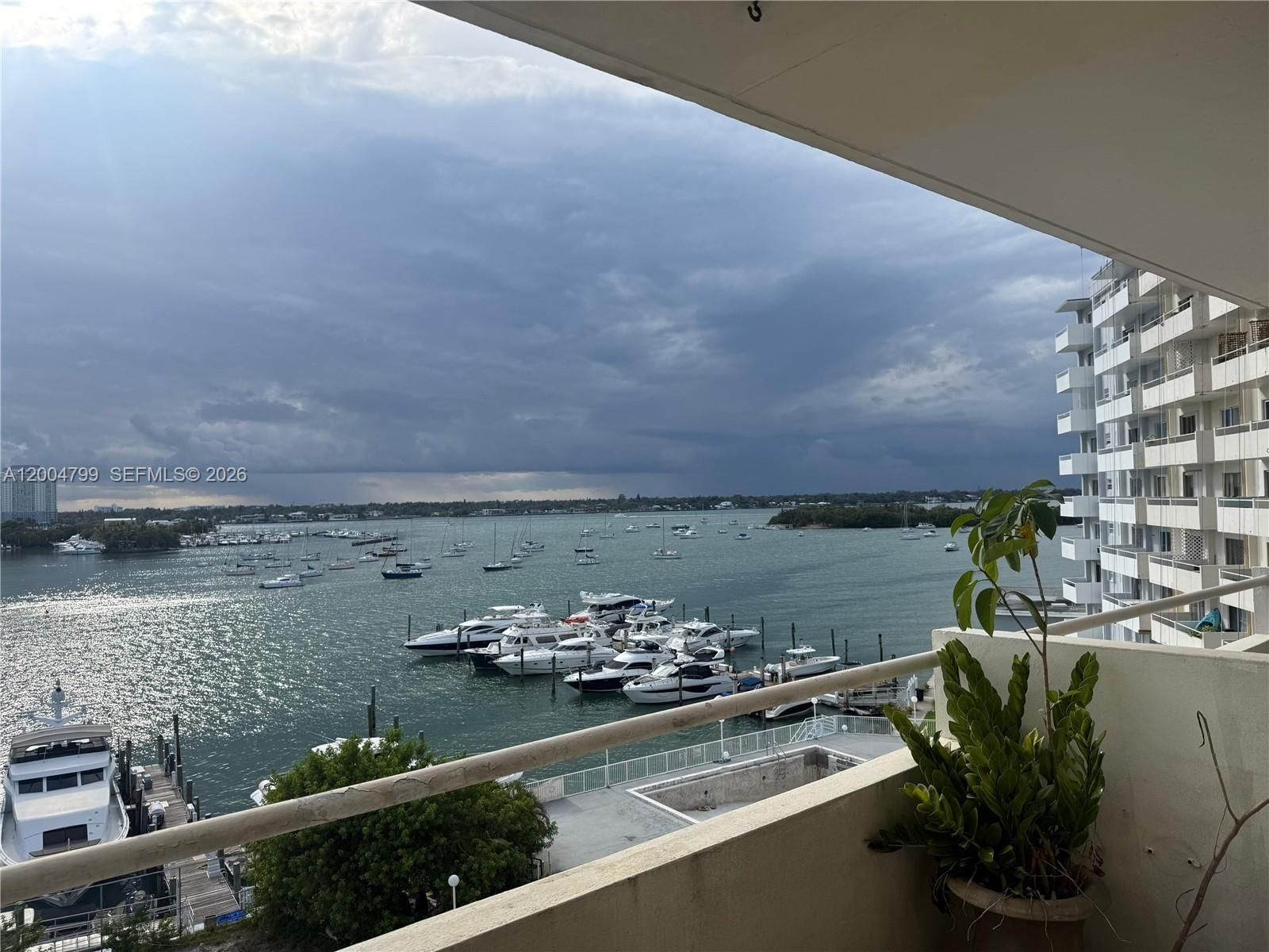 Real estate property located at 7904 West Dr #602, Miami-dade, Bayshore Yacht & Tennis C, North Bay Village, FL