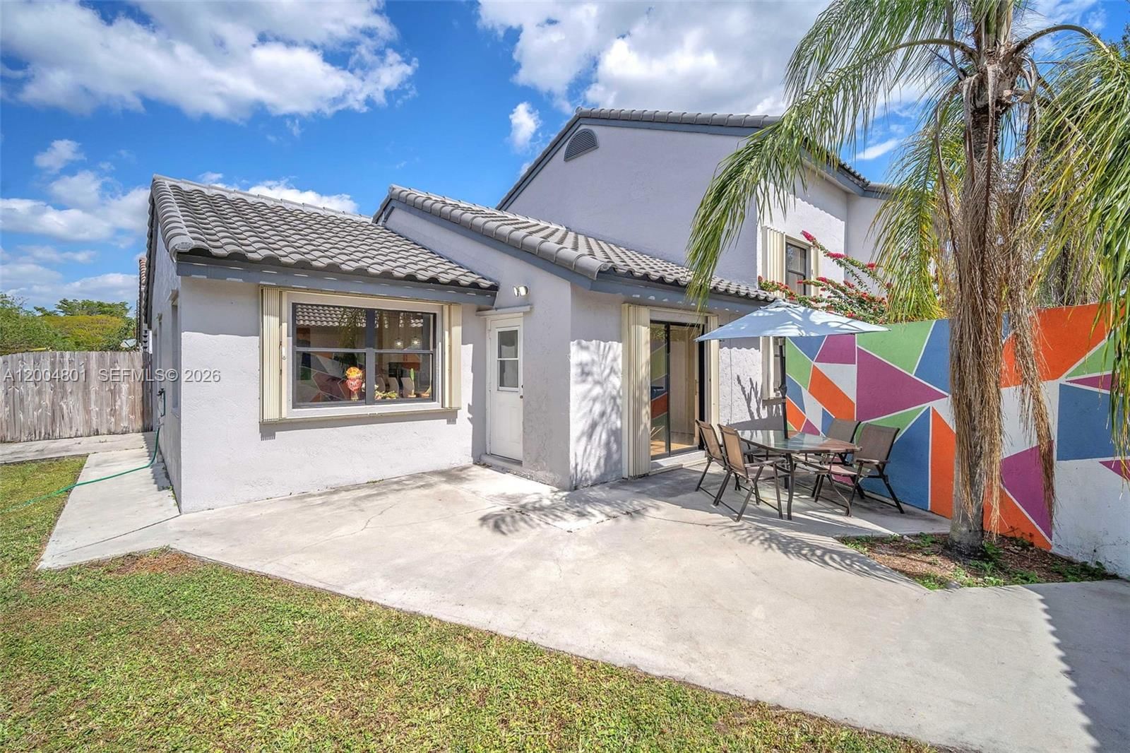 Real estate property located at 6221 Manchester Ln, Broward, Falcons Lea, Davie, FL