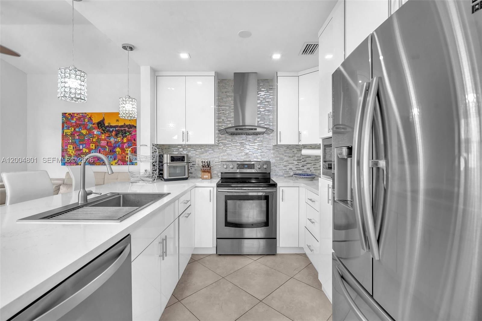 Real estate property located at 6221 Manchester Ln, Broward, Falcons Lea, Davie, FL